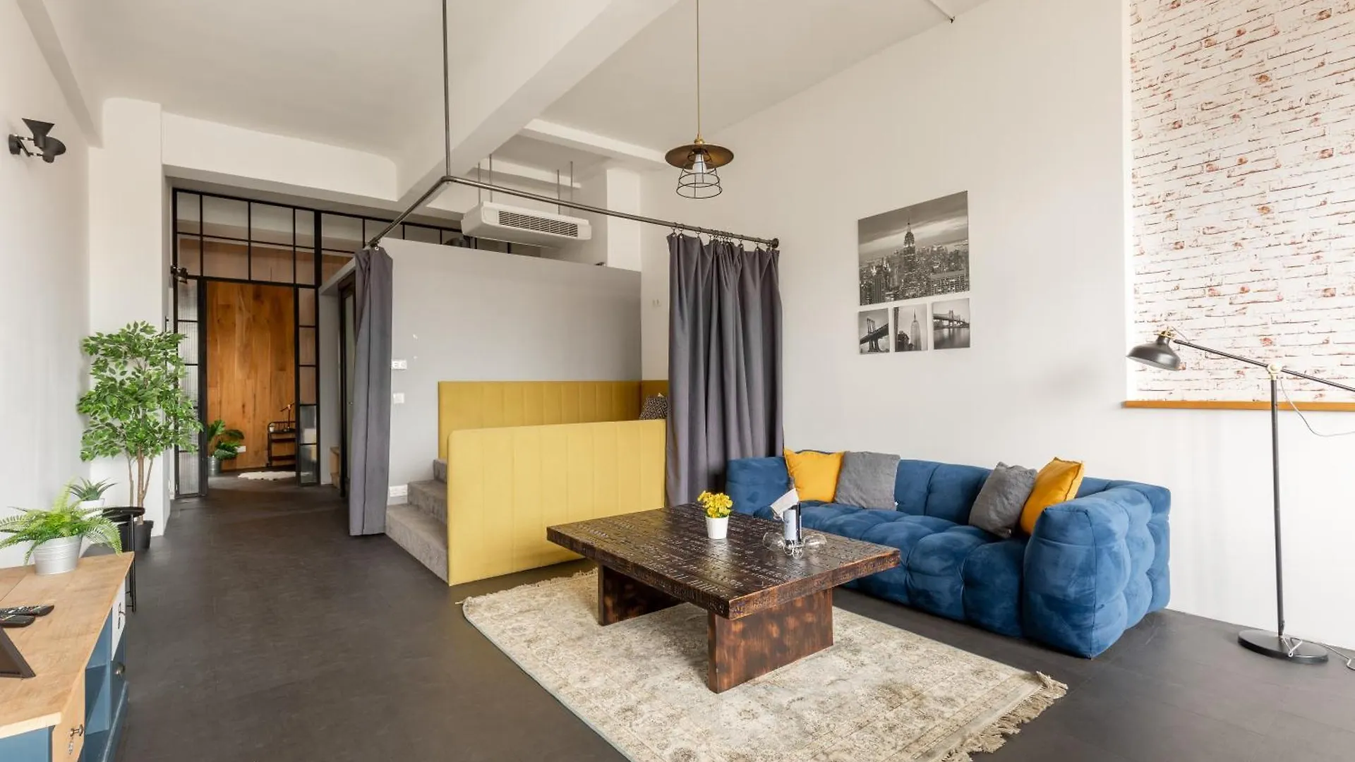 Ferienwohnung Loft Astoria By Vagabond Budapest