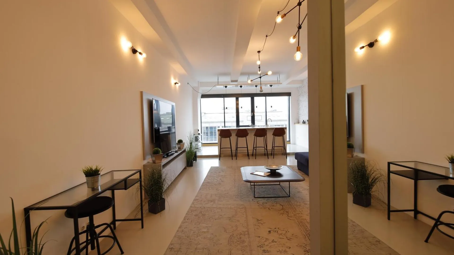 ブダペストLoft Astoria By Vagabondアパートメント 0*, ブダペスト ハンガリー